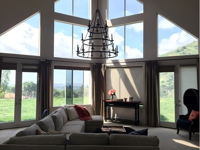 Hunter Douglas Dealer Image